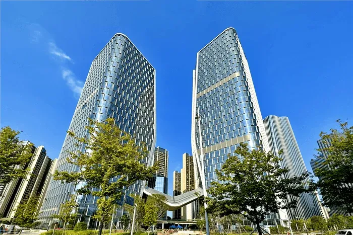 Inedge Power office and company environment