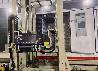 Laser welding station
